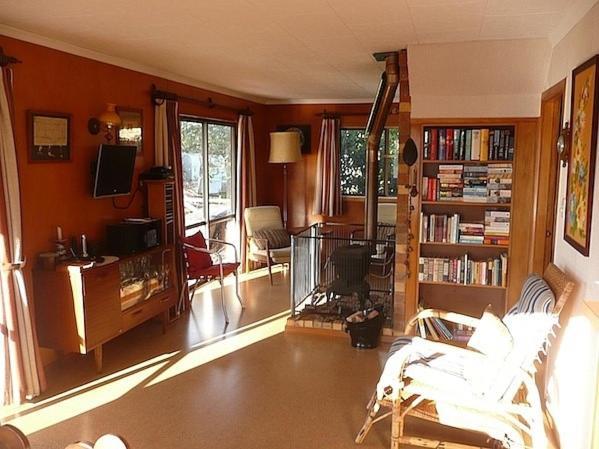 Cute Cottage - Cooks Beach Bach Extérieur photo